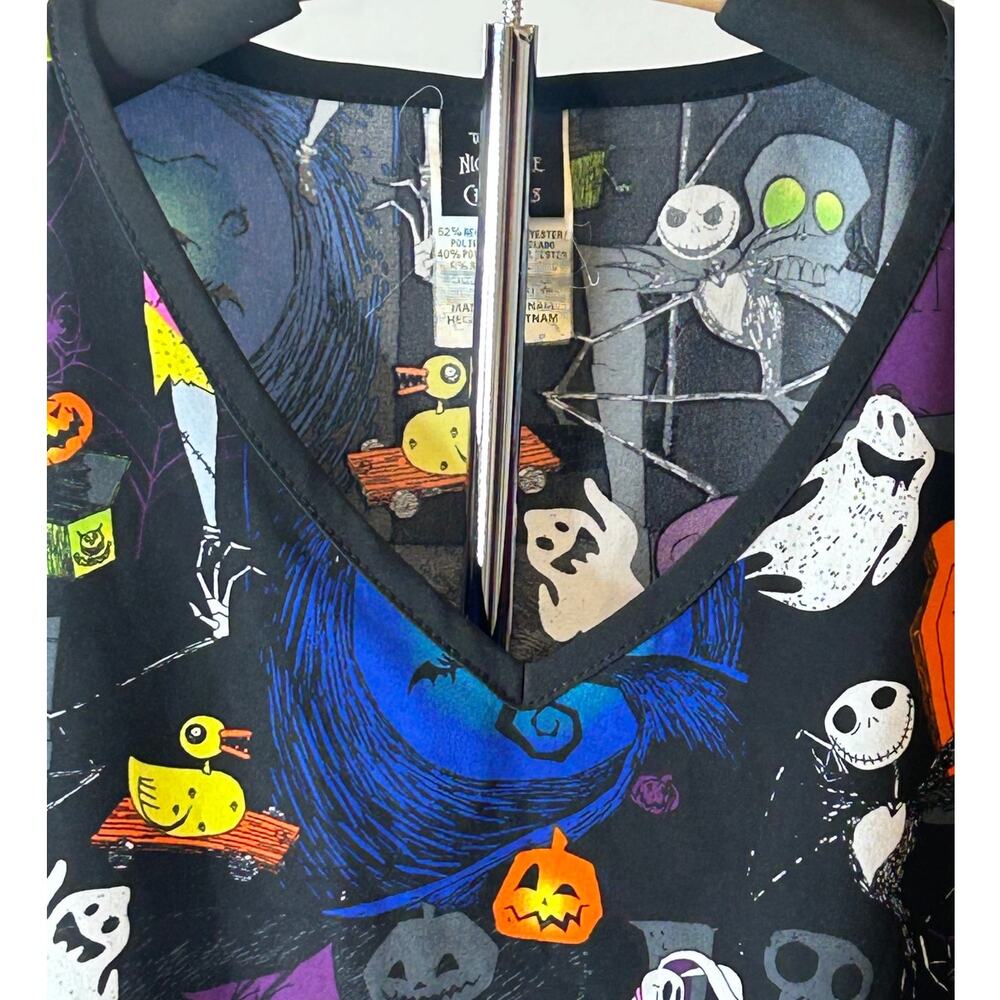 Disney Tim Burtons The Night before Elm Street womens size Small scrub top - Picture 3 of 3